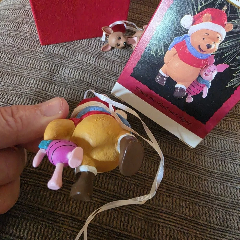 Vintage Winnie The Pooh And Piglet Hallmark Keepsake Ornament 1996 Edition Box